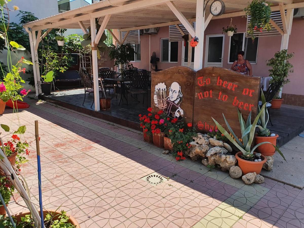 Hotel Casa Ultraviolet Năvodari Exterior foto