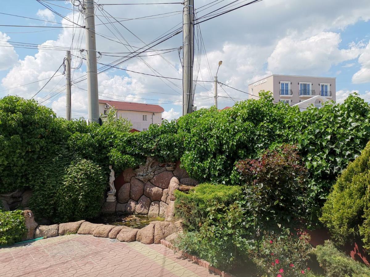 Hotel Casa Ultraviolet Năvodari Exterior foto